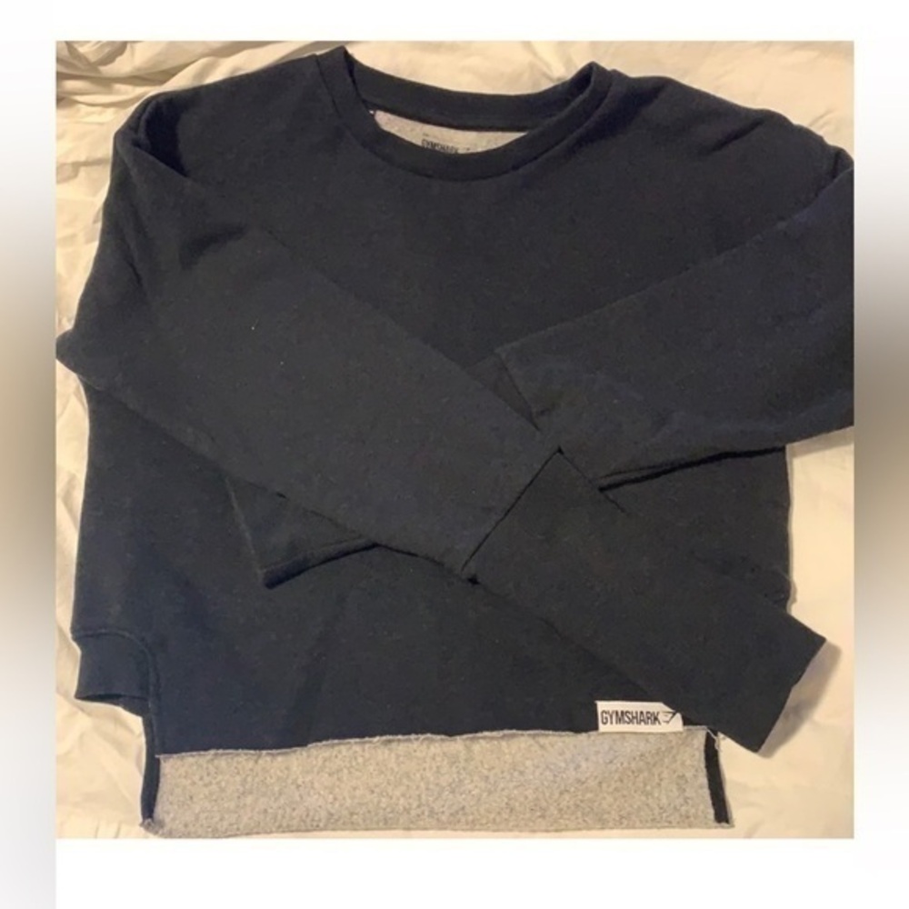 Gymshark || Slounge Crescent Sweater - Black Marl